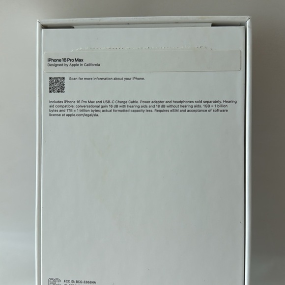 Apple iPhone 16 Pro Max BOX and Apple gift bag. - Picture 9 of 11